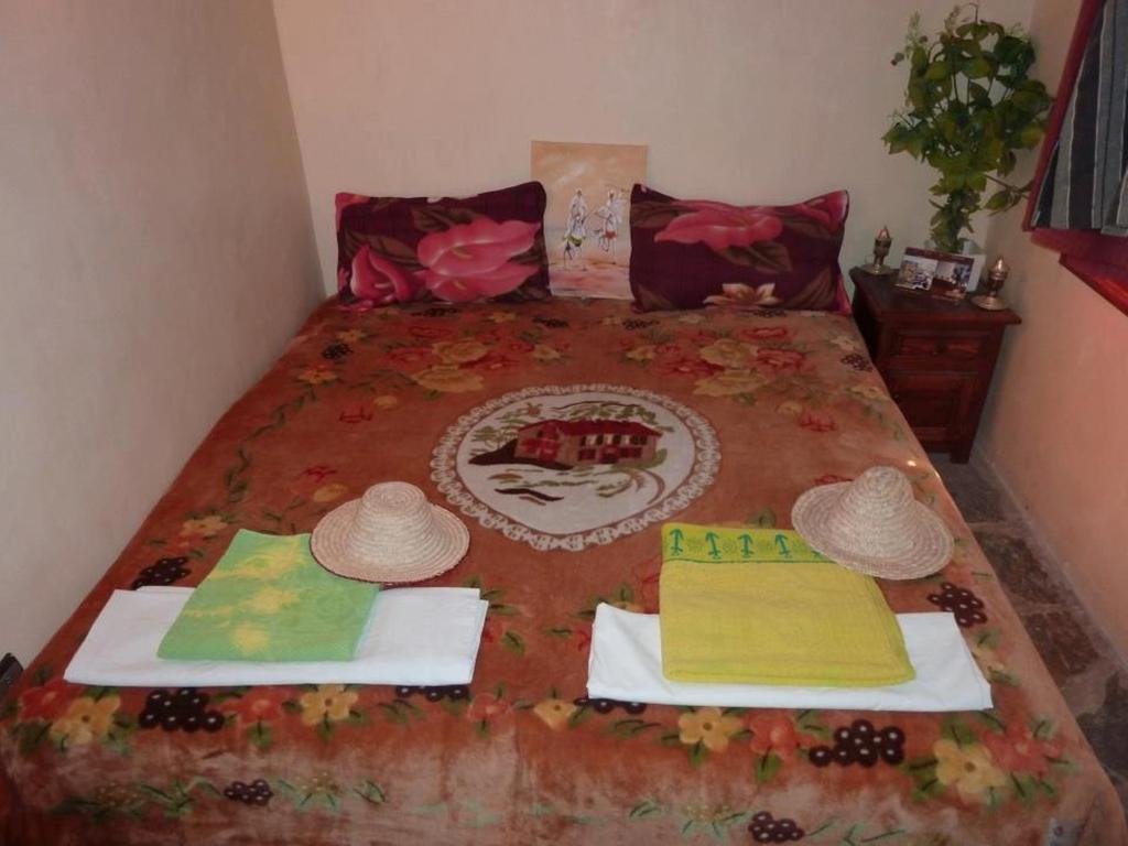 Dar Aglzime Hotel Aroumd Quarto foto